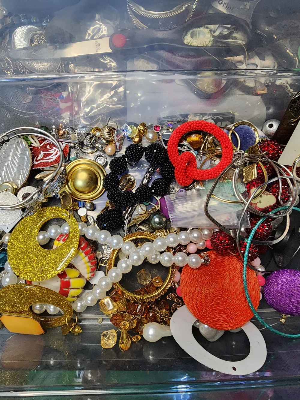 1lb Mixed Fashion Jewlery Lot For Crafting May Or May Not Have Matches